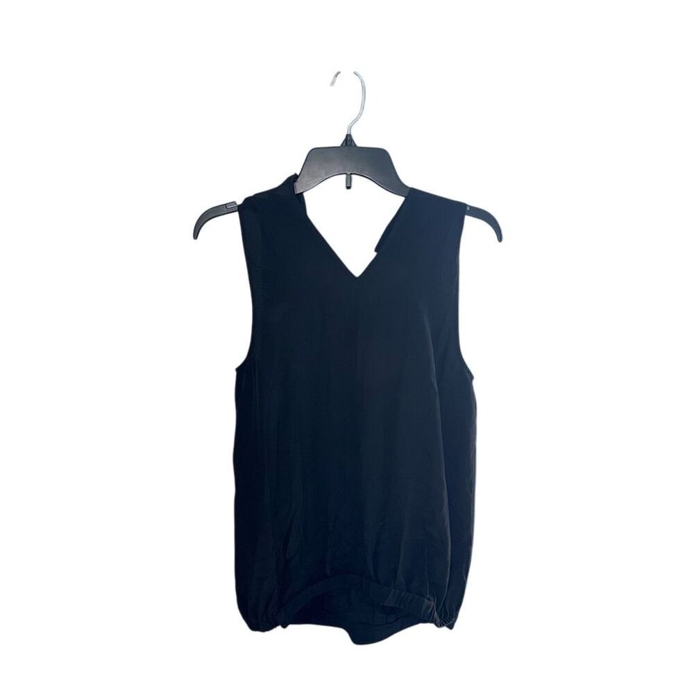 Moda International Women's Black Silk‎ V-Neck Sleeveless Tank Top M